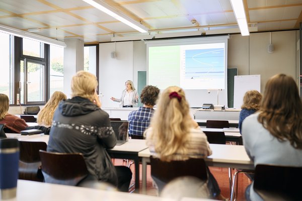 Studierende im Hörsaal