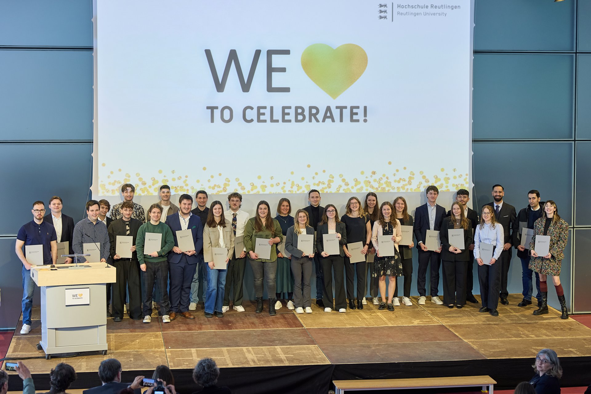 Alle Semesterbesten der Hochschule