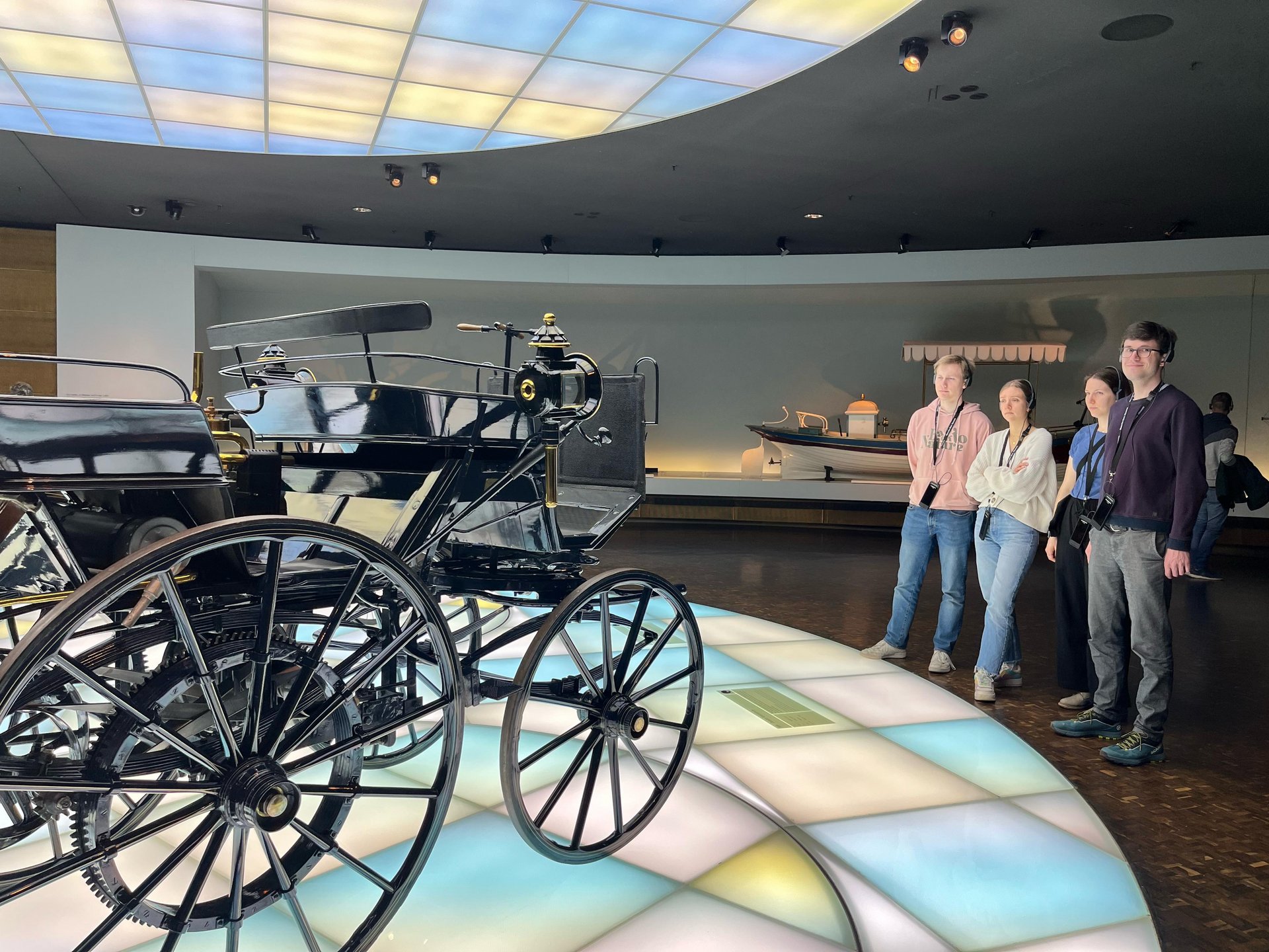 Auf dem Programm stand auch der Besuch des Mercedes-Benz-Museums in Stuttgart.