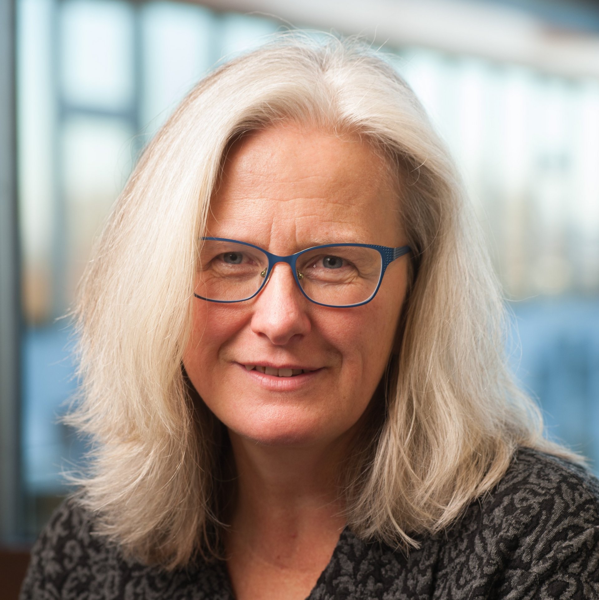 Dr. A. Lorenz